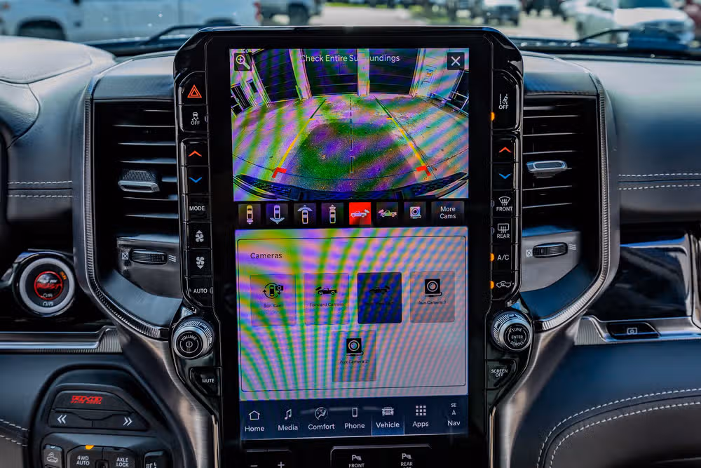 2025 Ram 1500 RHO Crew Cab Image 25