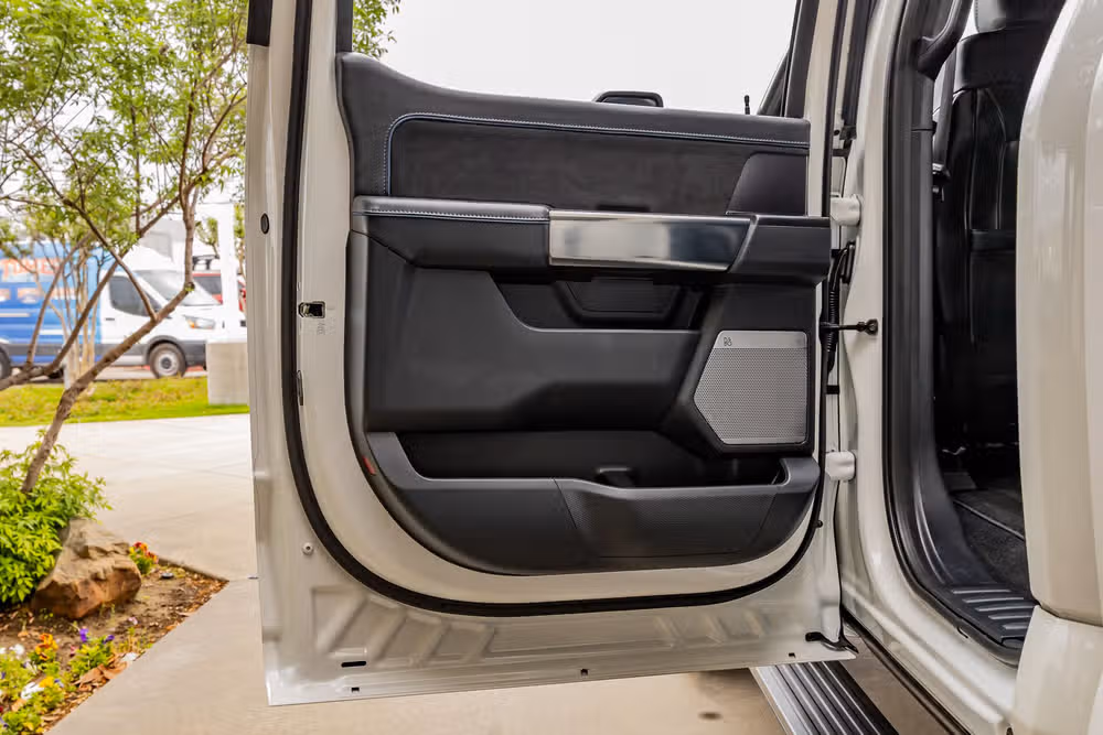 2024 Ford F-150 Platinum SuperCrew Image 38