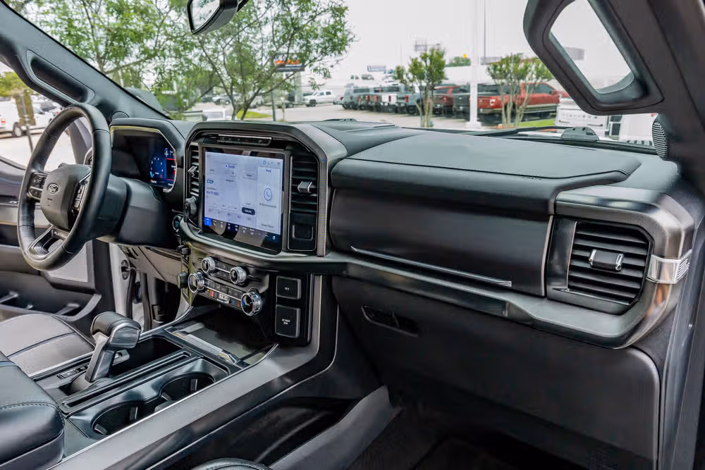 2024 Ford F-150 Platinum SuperCrew Image 18