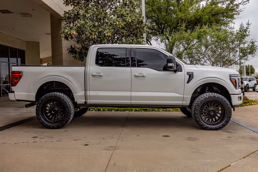 2024 Ford F-150 Platinum SuperCrew Image 11