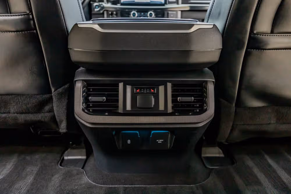2024 Ford F-150 Platinum SuperCrew Image 33