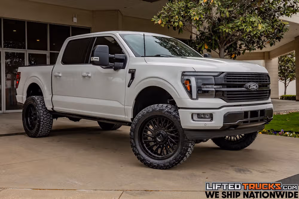 2024 Ford F-150 Platinum SuperCrew Image 1