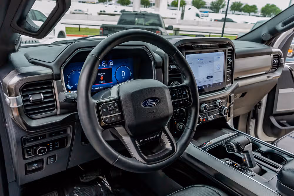 2024 Ford F-150 Platinum SuperCrew Image 17