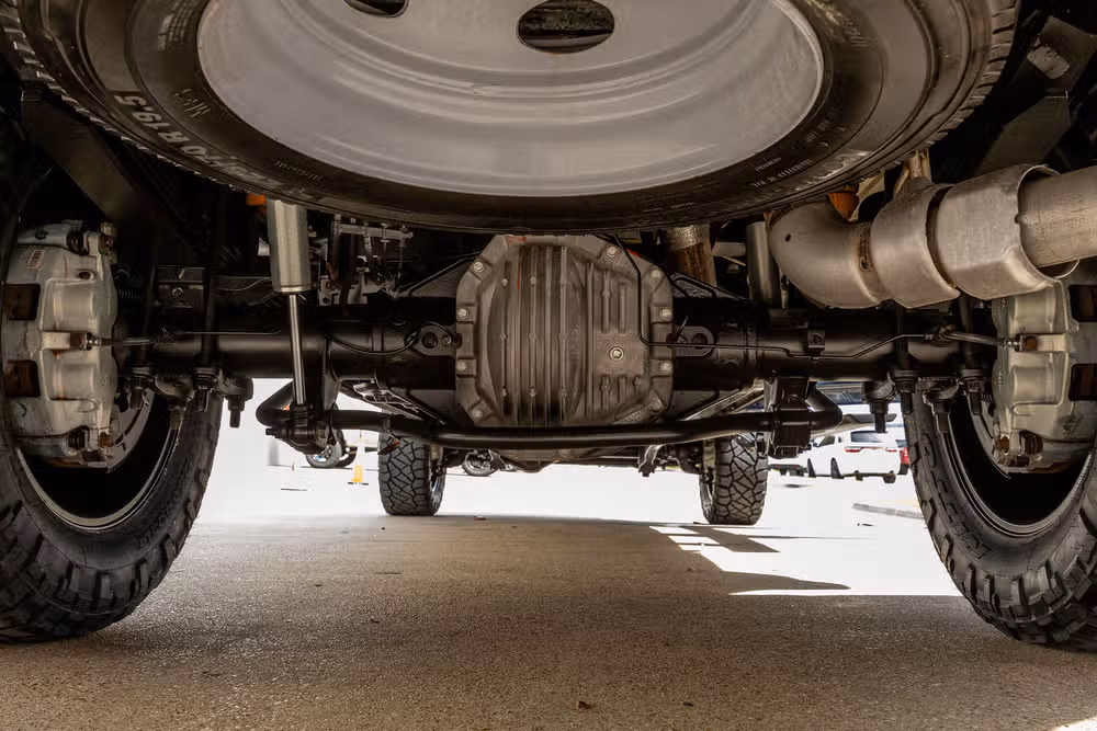 2022 Ford F-450 Super Duty Limited Crew Cab Image 16