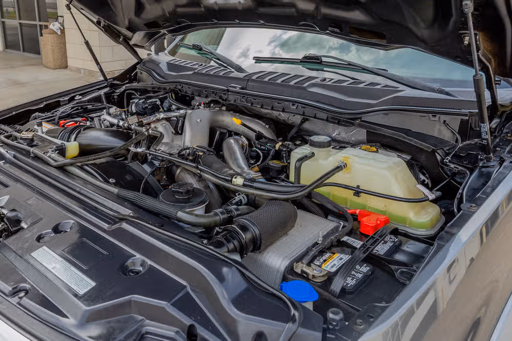 2022 Ford F-450 Super Duty Limited Crew Cab Image 40