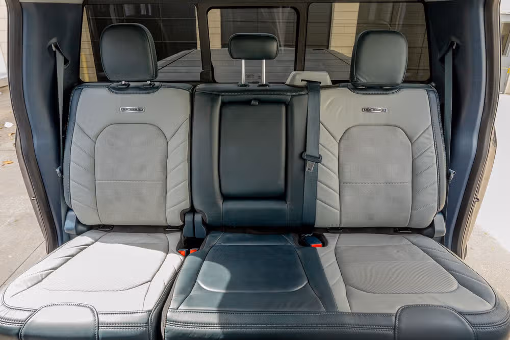 2022 Ford F-450 Super Duty Limited Crew Cab Image 35
