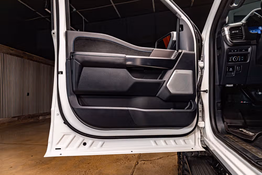 2024 Ford F-150 Platinum SuperCrew Image 30