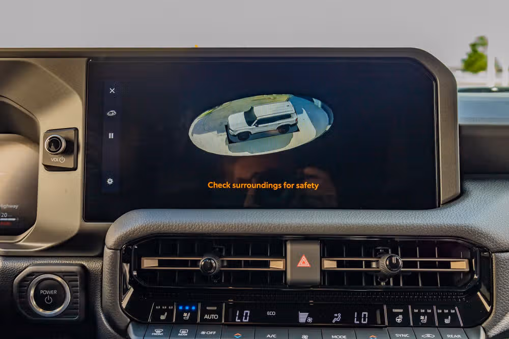 2026 Toyota Land Cruiser Base Image 25