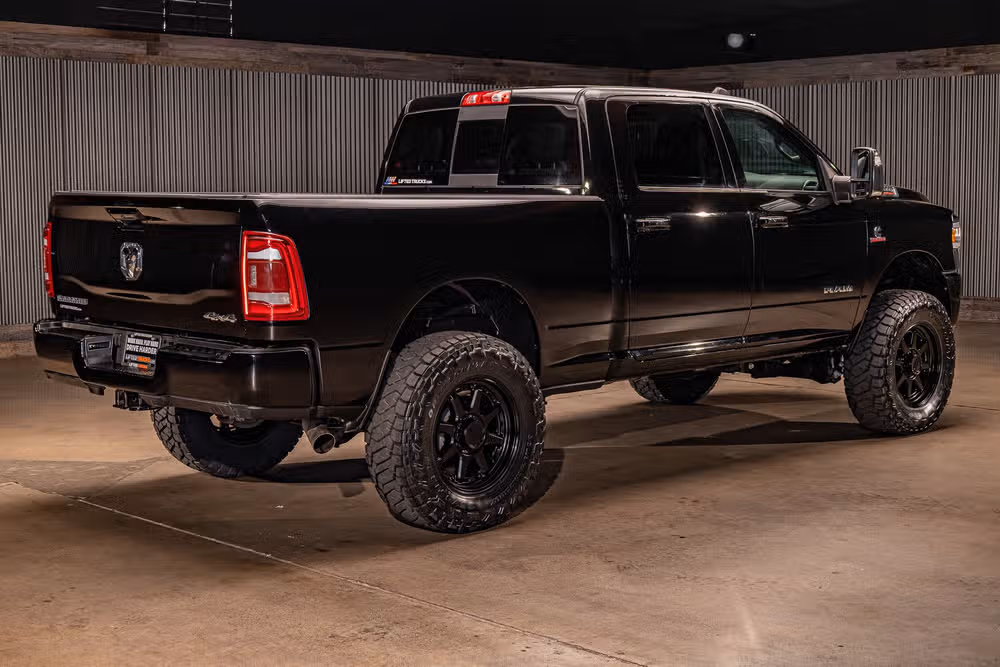2023 Ram 2500 Laramie Crew Cab Image 10