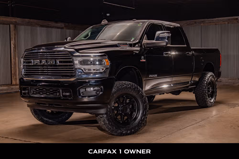 2023 Ram 2500 Laramie Crew Cab Image 5