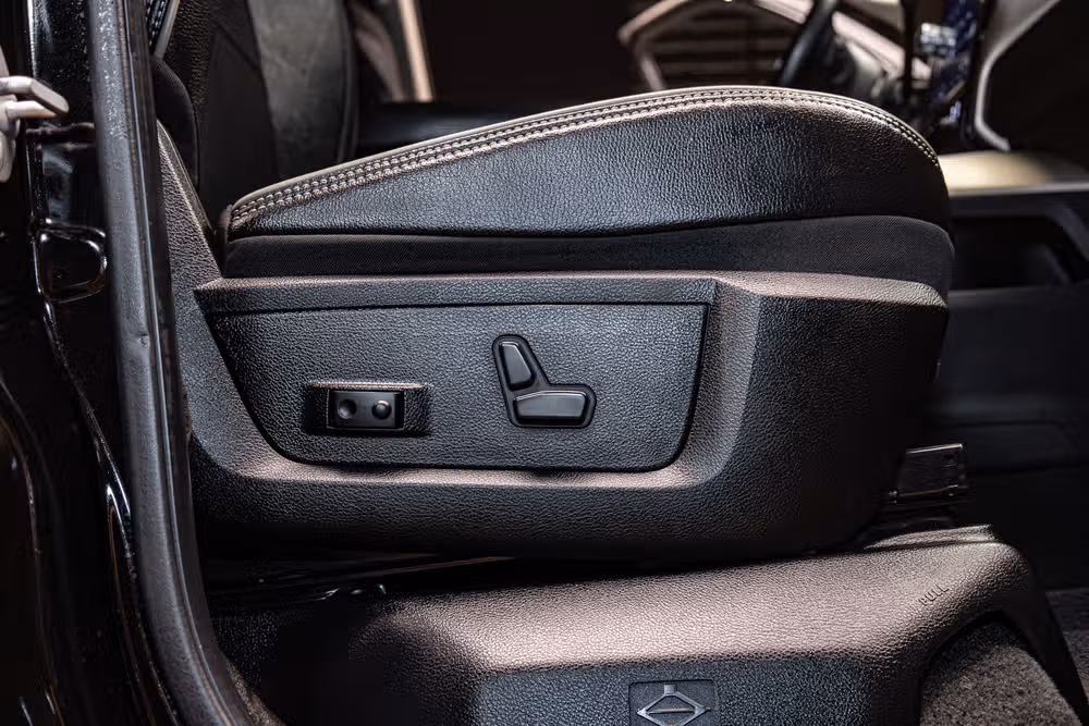 2023 Ram 2500 Laramie Crew Cab Image 26