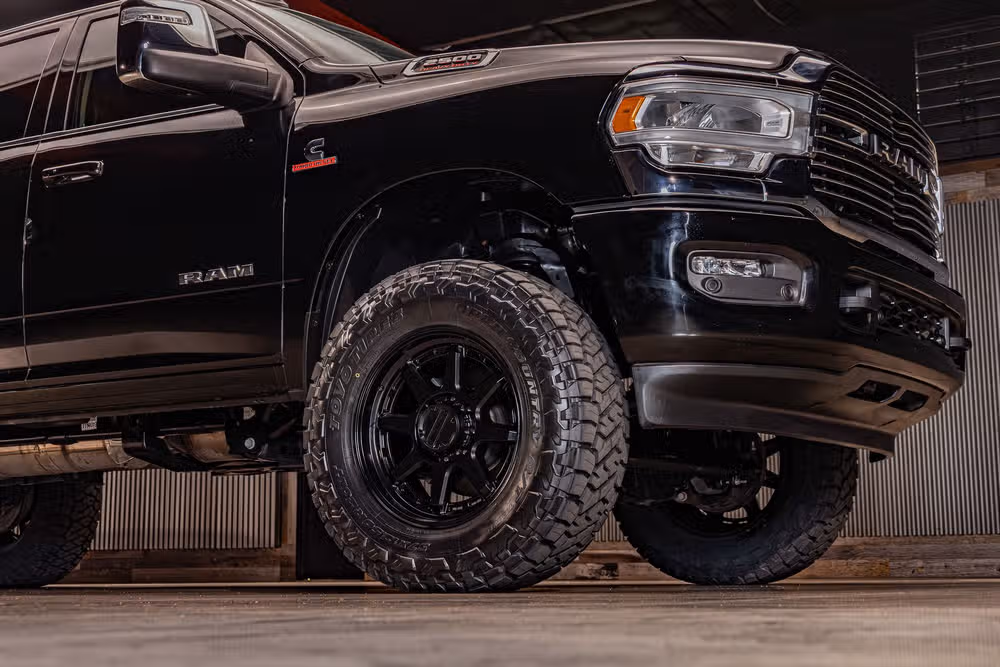 2023 Ram 2500 Laramie Crew Cab Image 12