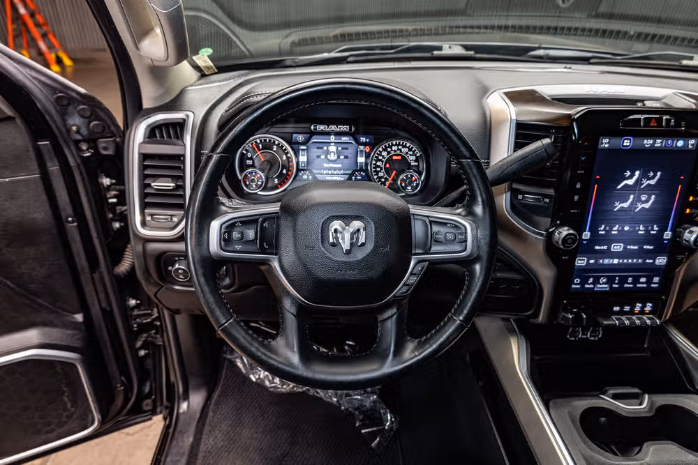 2023 Ram 2500 Laramie Crew Cab Image 16