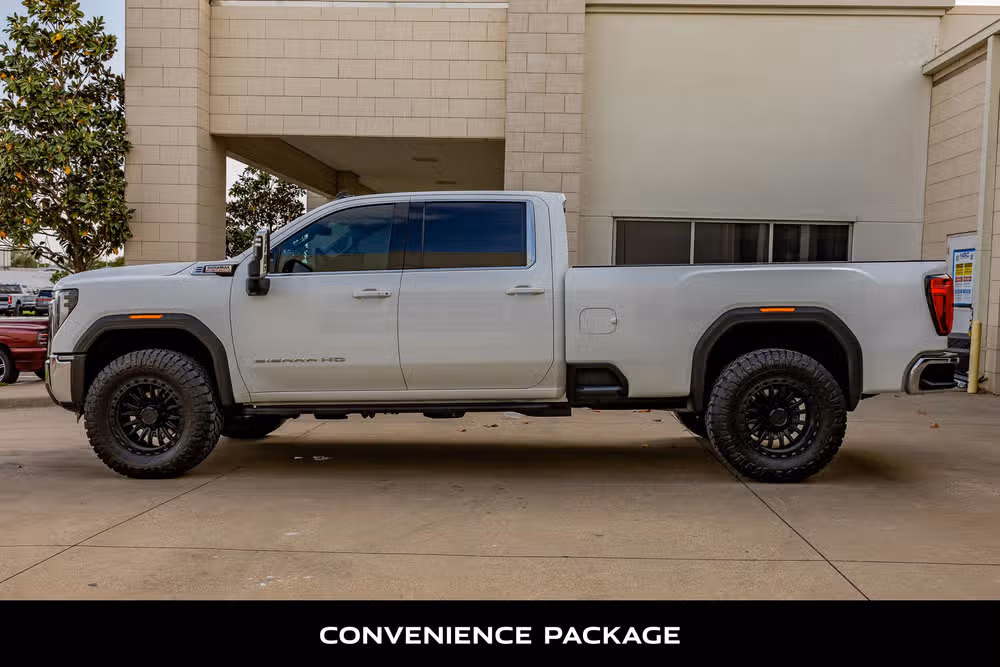 2024 GMC Sierra 3500HD SLE Crew Cab Image 6