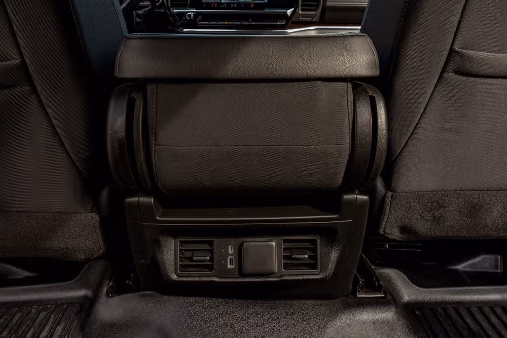 2024 GMC Sierra 3500HD SLE Crew Cab Image 33