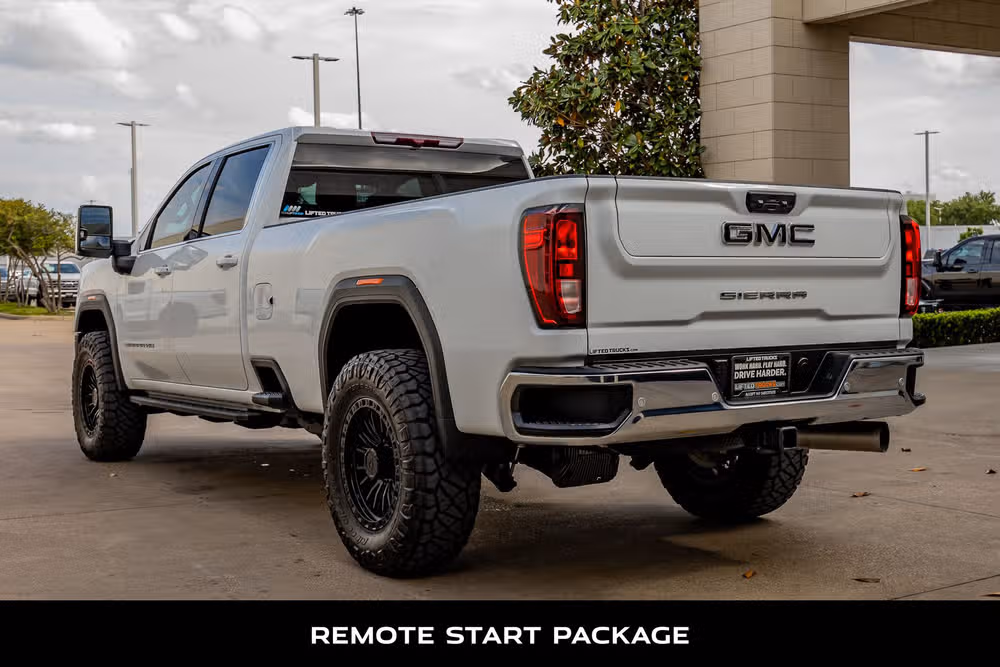 2024 GMC Sierra 3500HD SLE Crew Cab Image 7