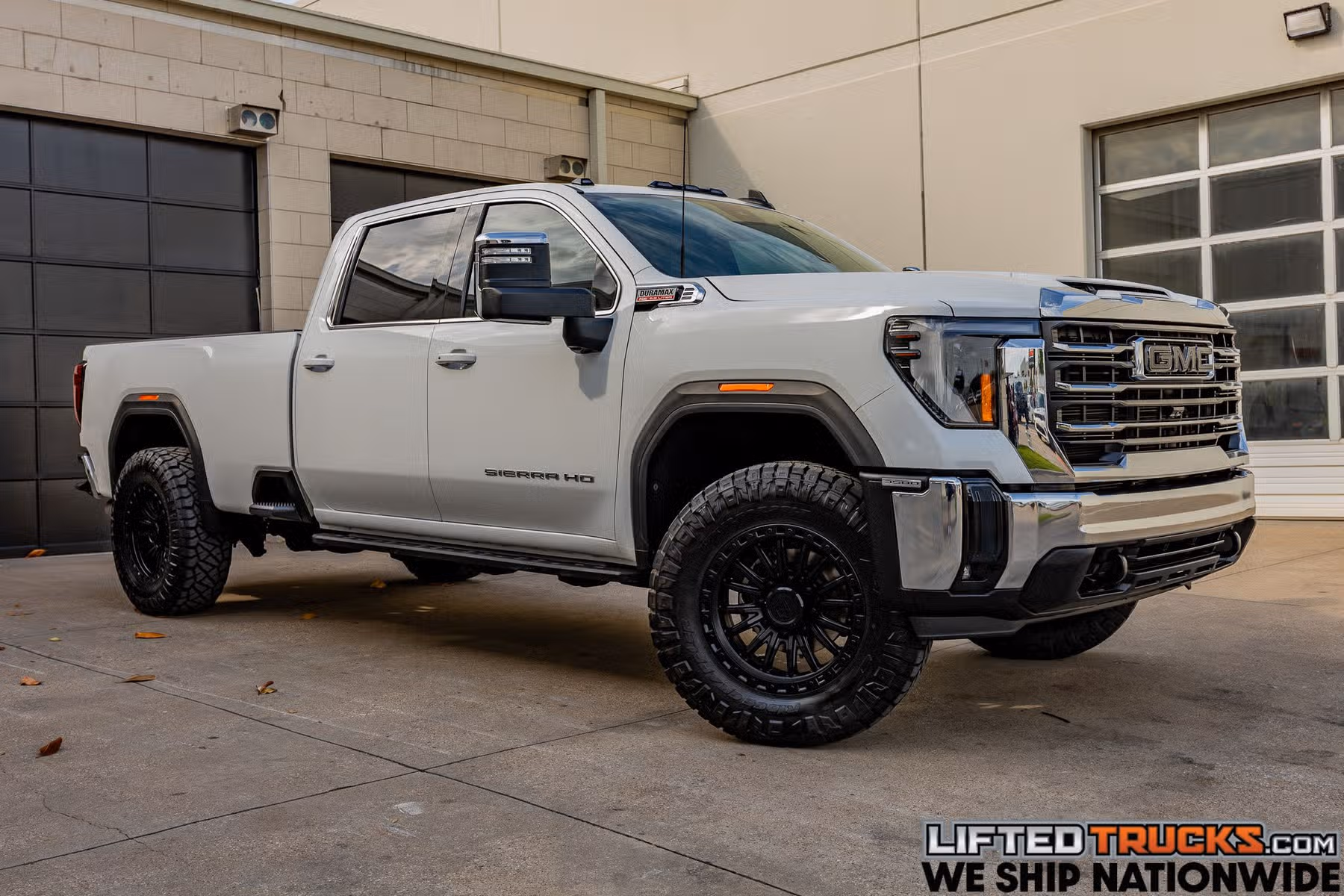 2024 GMC Sierra 3500HD SLE Crew Cab Image 1