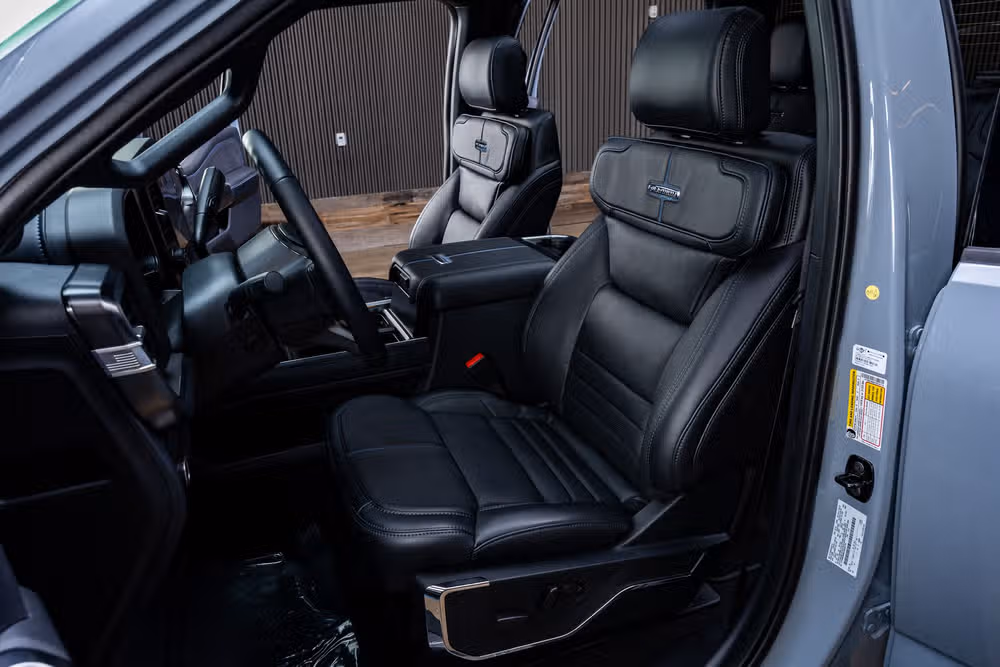 2026 Ford F-250 Super Duty Platinum Crew Cab Image 30