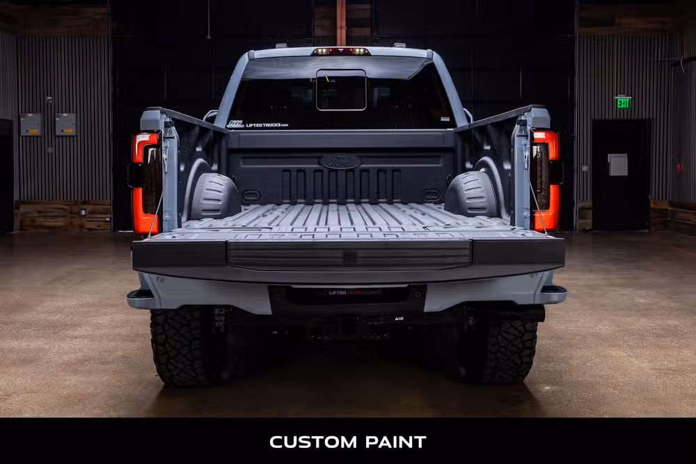 2026 Ford F-250 Super Duty Platinum Crew Cab Image 9