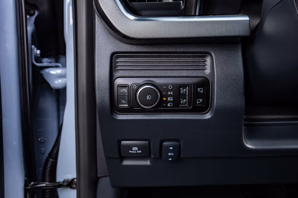 2026 Ford F-250 Super Duty Platinum Crew Cab Image 22