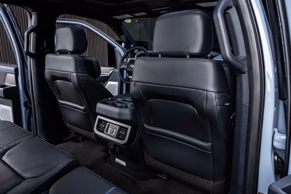 2026 Ford F-250 Super Duty Platinum Crew Cab Image 32