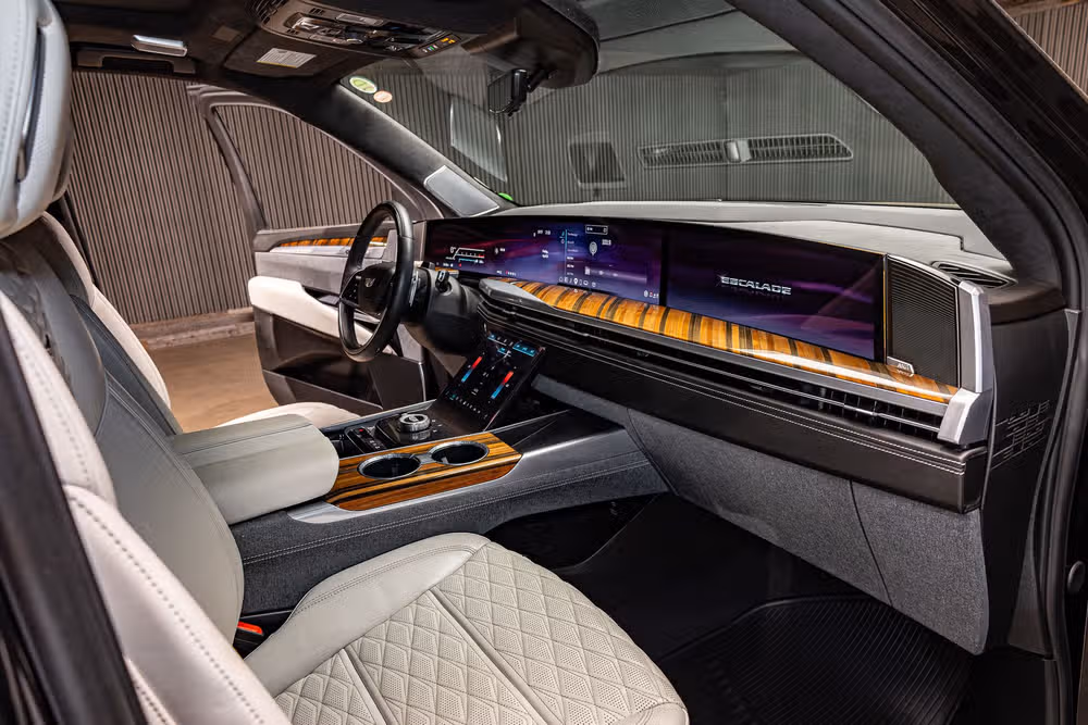 2025 Cadillac Escalade Sport Platinum Image 14