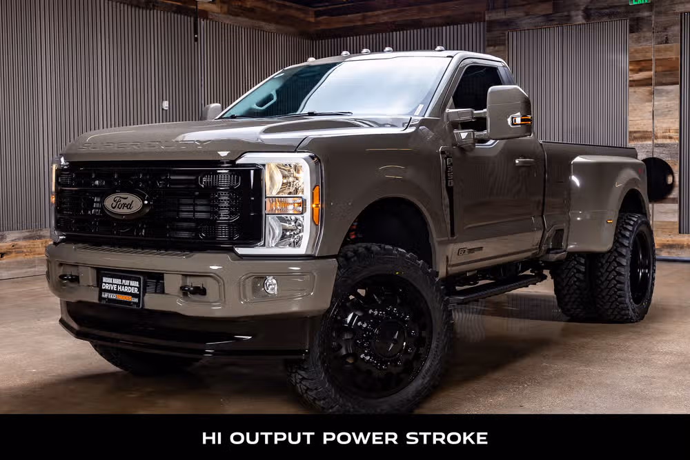 2026 Ford F-350 Super Duty XLT Regular Cab Image 5