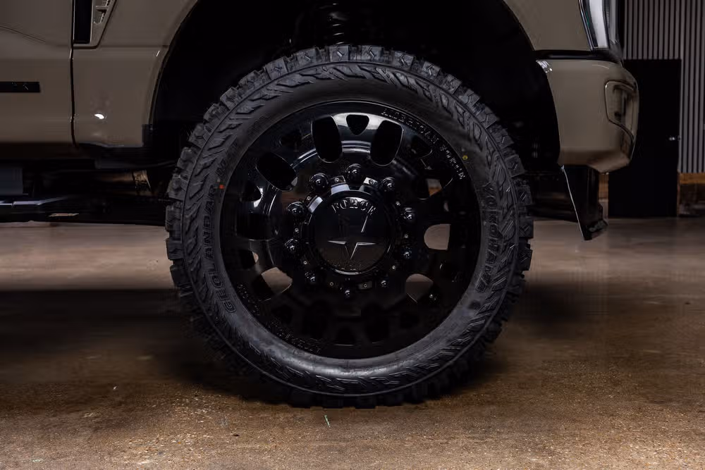 2026 Ford F-350 Super Duty XLT Regular Cab Image 12