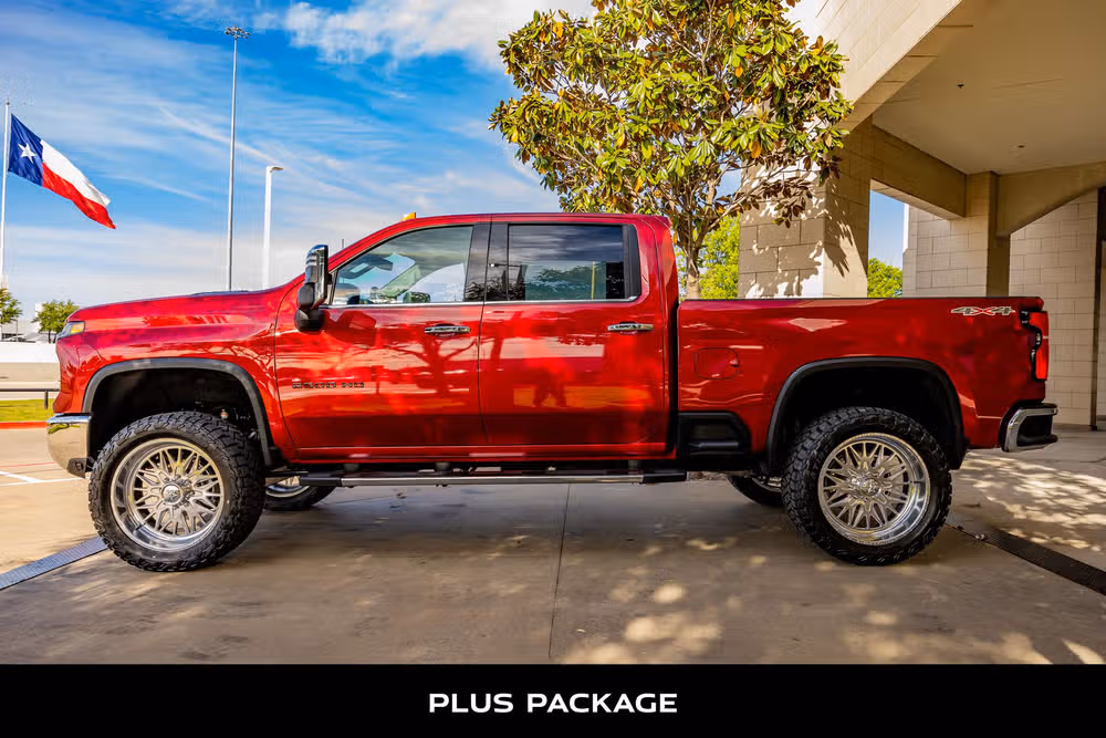 2024 Chevrolet Silverado 2500HD LTZ Crew Cab Image 6
