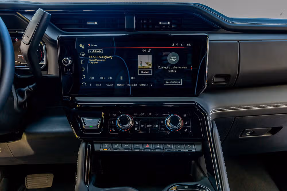 2025 GMC Sierra 2500HD AT4X Crew Cab Image 23