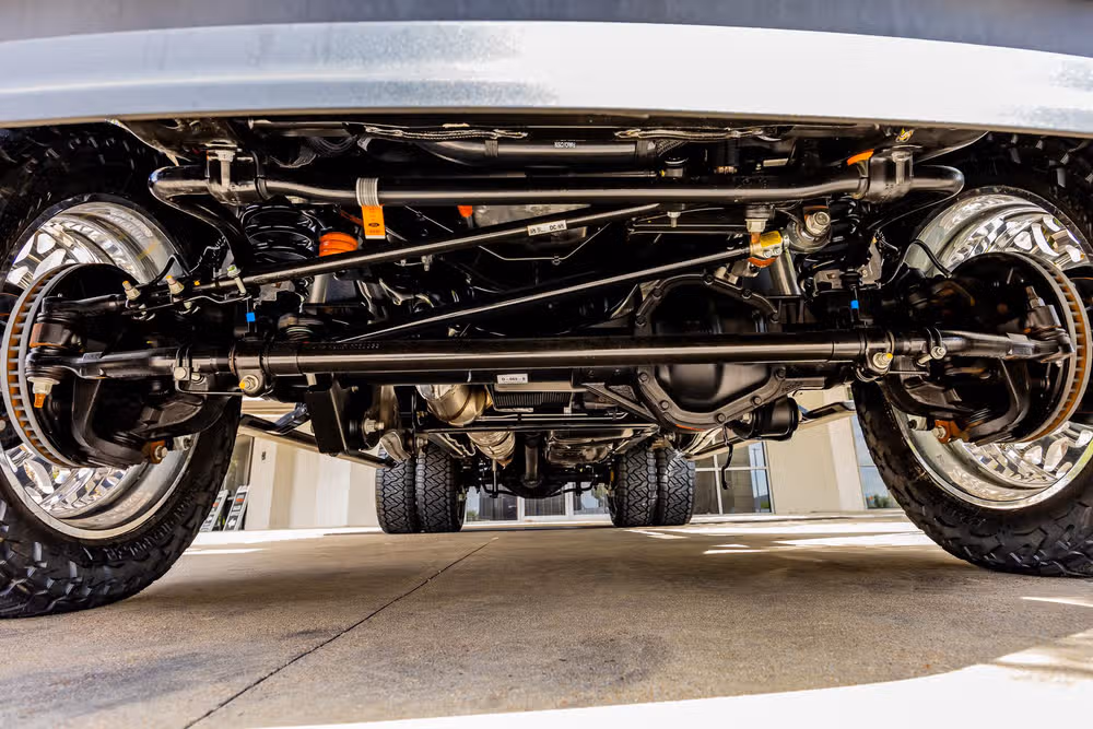 2026 Ford F-450 Super Duty King Ranch Crew Cab Image 15