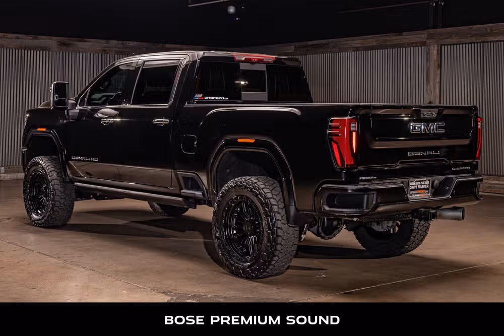 2025 GMC Sierra 3500HD Denali Ultimate Crew Cab Image 7