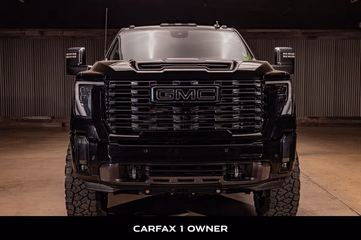 2025 GMC Sierra 3500HD Denali Ultimate Crew Cab