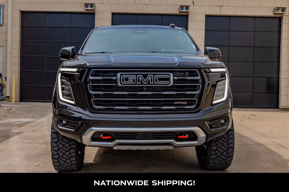2025 GMC Yukon AT4 Image 4