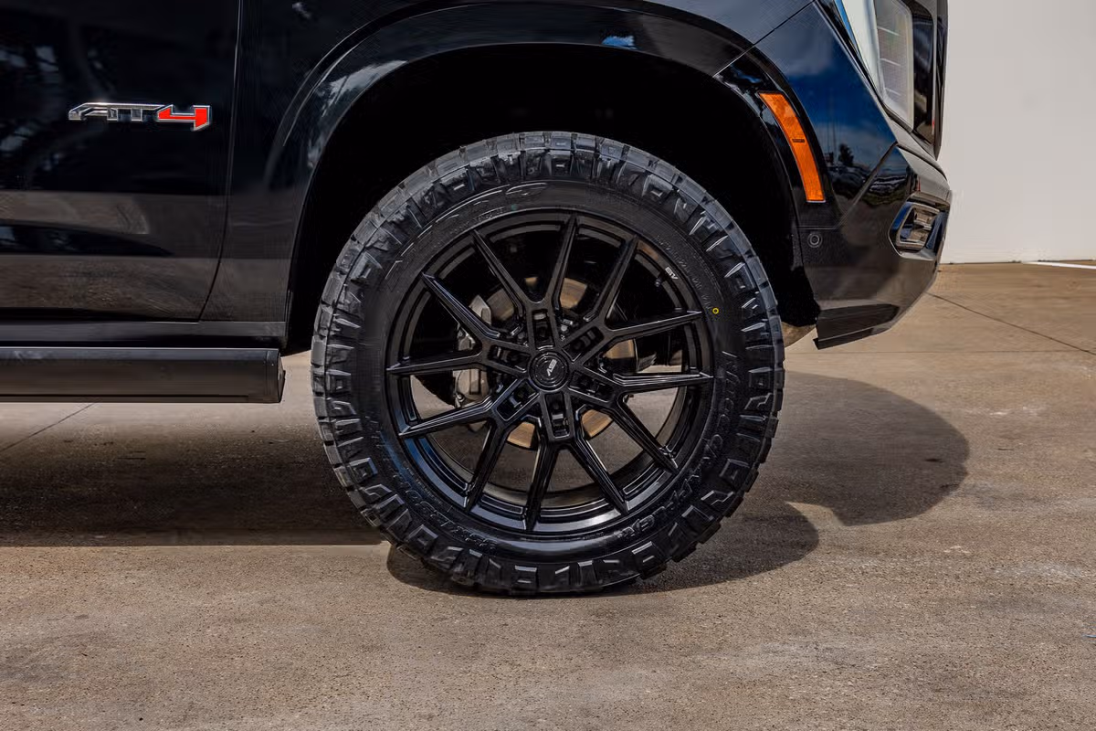 2025 GMC Yukon AT4