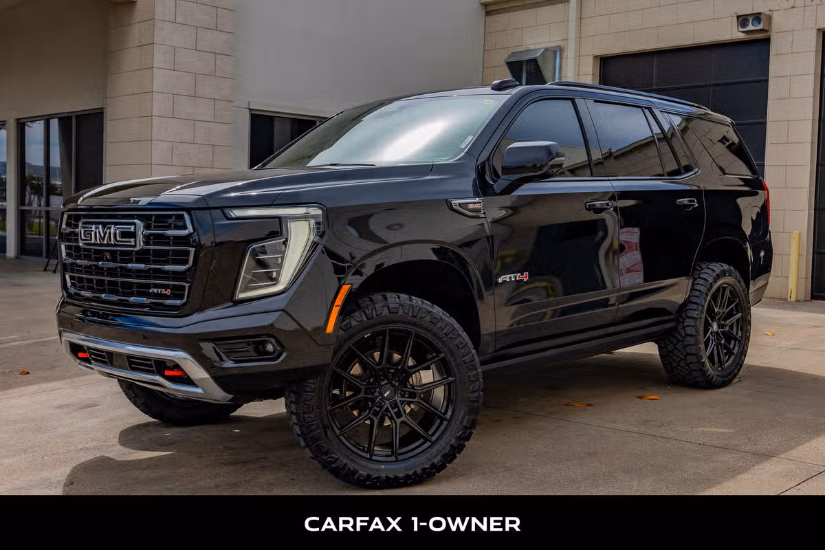 2025 GMC Yukon AT4