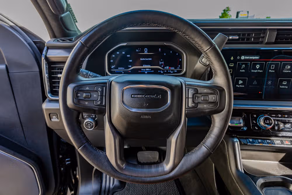 2024 GMC Sierra 3500HD Denali Ultimate Crew Cab Image 19