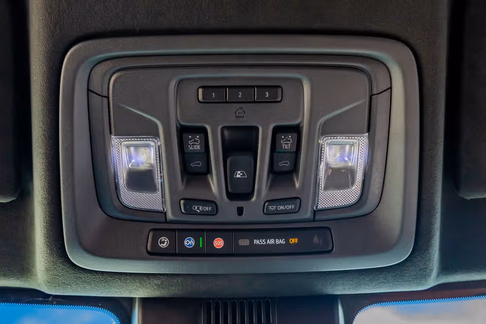 2024 GMC Sierra 3500HD Denali Ultimate Crew Cab Image 29