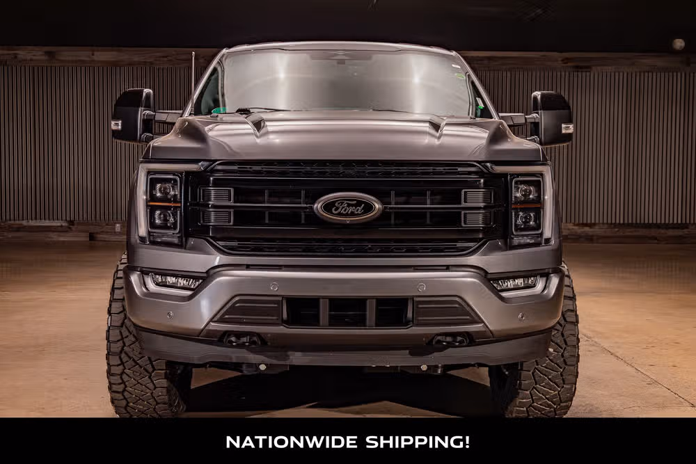 2023 Ford F-150 Lariat SuperCrew Image 4