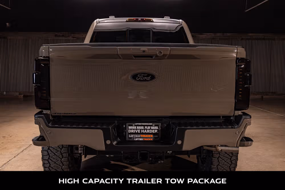 2026 Ford F-250 Super Duty Lariat Crew Cab Image 8