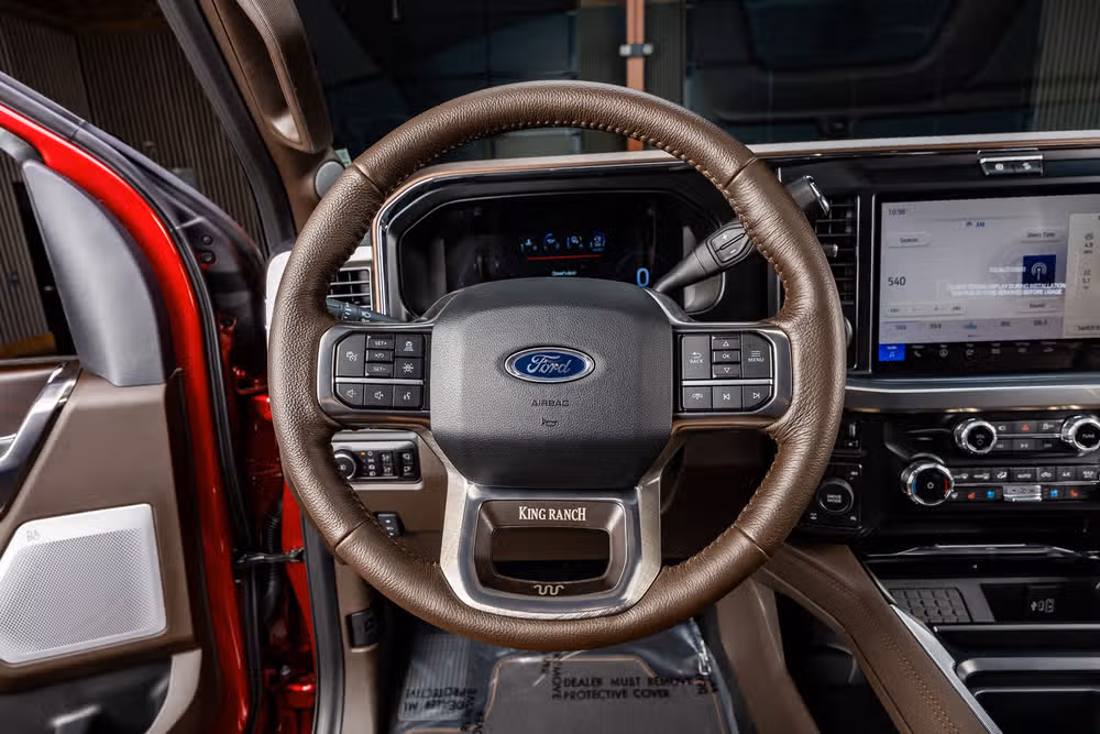 2026 Ford F-250 Super Duty King Ranch Crew Cab Image 19