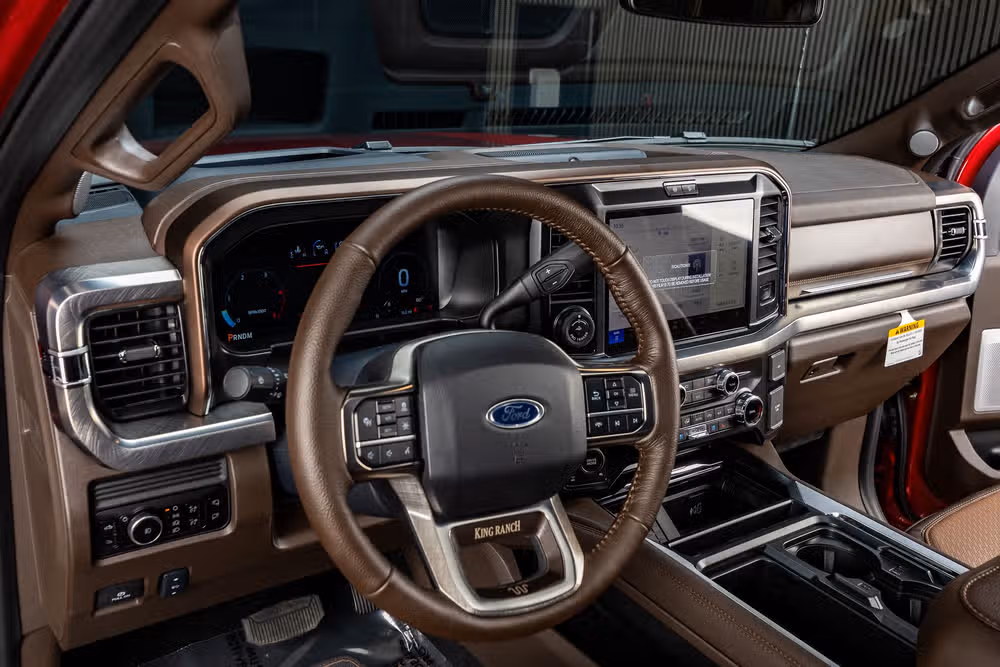 2026 Ford F-250 Super Duty King Ranch Crew Cab Image 17