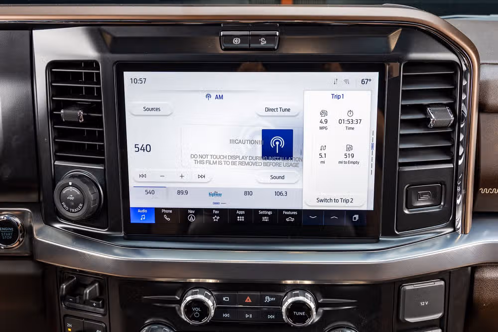 2026 Ford F-250 Super Duty King Ranch Crew Cab Image 25