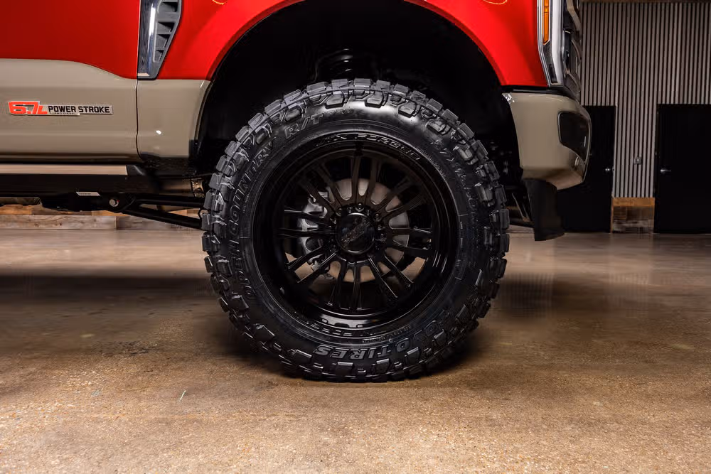 2026 Ford F-250 Super Duty King Ranch Crew Cab Image 12