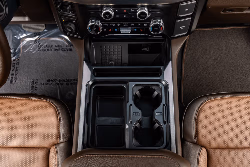 2026 Ford F-250 Super Duty King Ranch Crew Cab Image 28