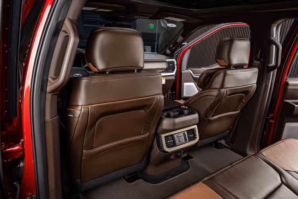 2026 Ford F-250 Super Duty King Ranch Crew Cab Image 34