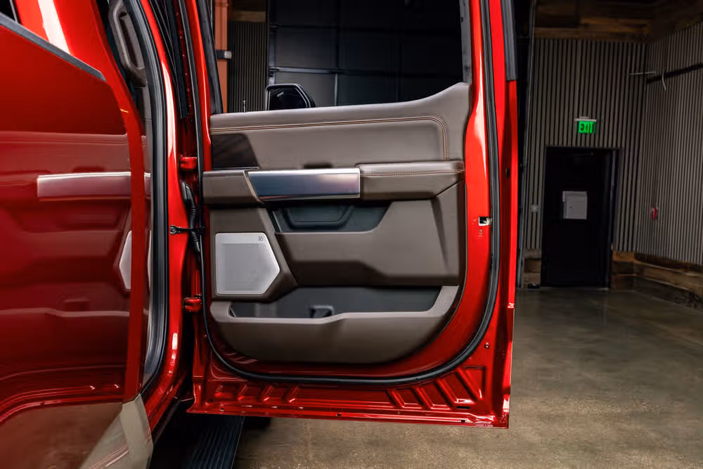 2026 Ford F-250 Super Duty King Ranch Crew Cab Image 39