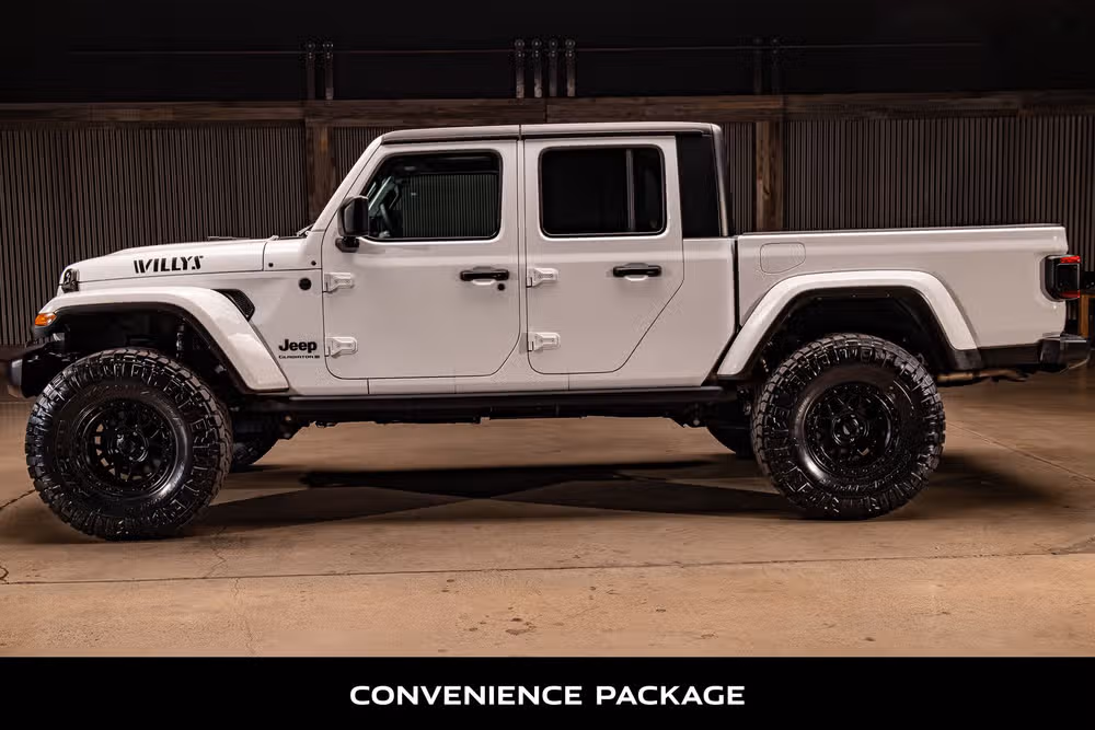 2025 Jeep Gladiator Willys Crew Cab Image 6