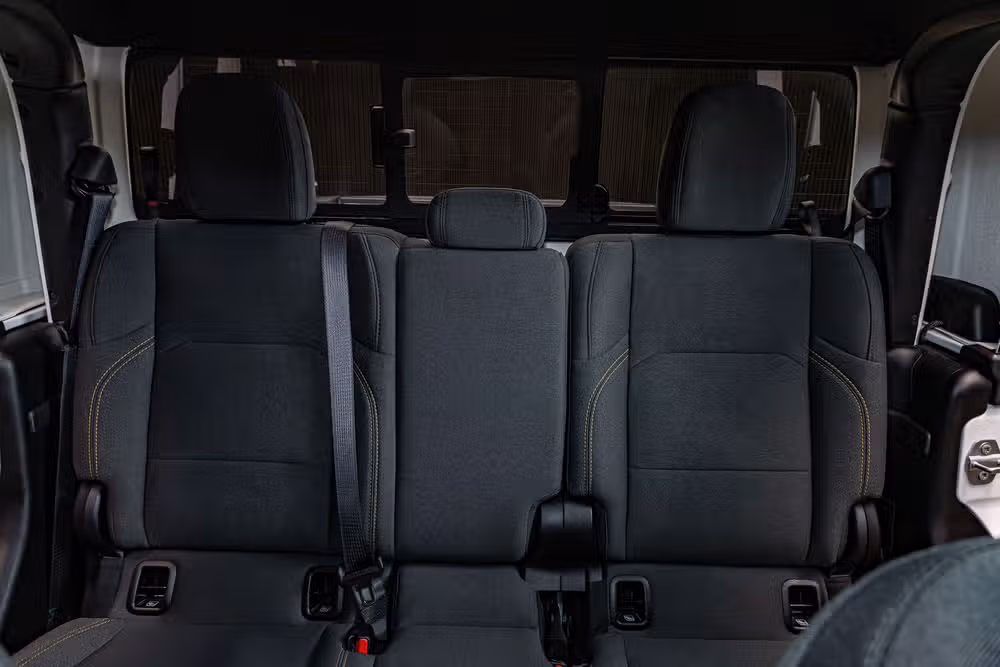 2025 Jeep Gladiator Willys Crew Cab Image 18