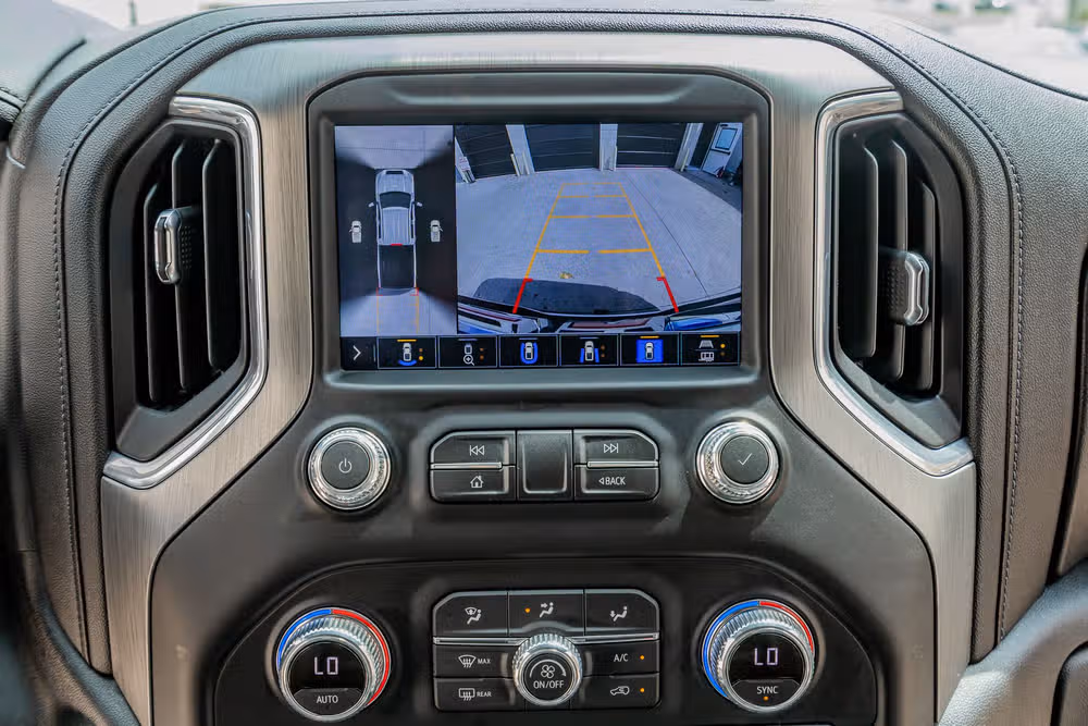 2021 GMC Sierra 3500HD Denali Crew Cab Image 25